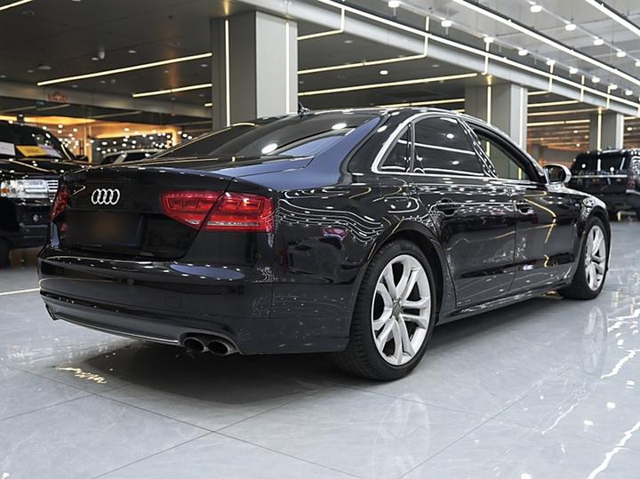 S8 2013 S8 4.0TFSI quattro photo 4