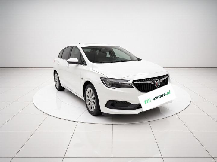 GL6 2018 18T 6-Seater Elite photo 3