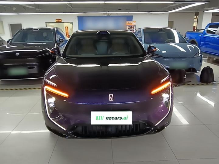 07 2026 Ultra EV AWD photo 2