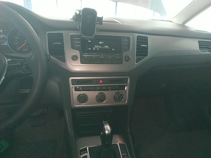 Golf 2016 1.6L AT Comfort photo 8