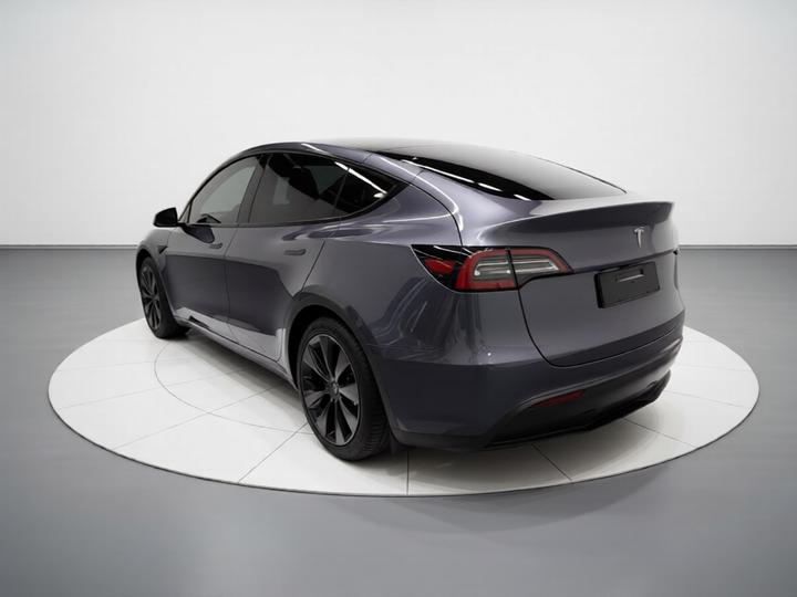 Model Y 2022 RWD photo 4