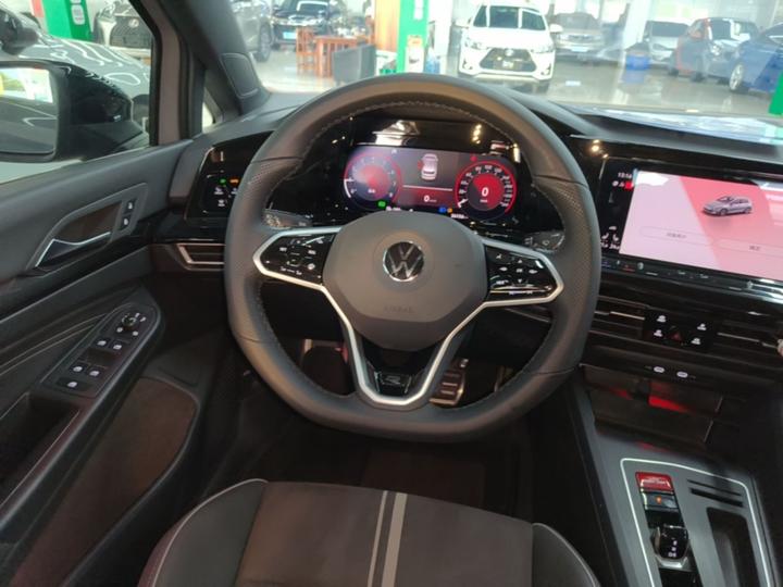 Golf 2023 280TSI DSG R-Line Lite photo 6
