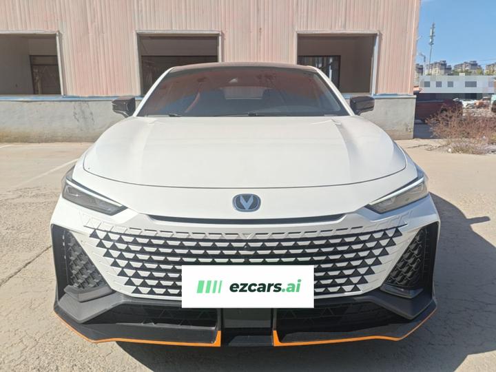 UNI-V 2023 2.0T photo 2