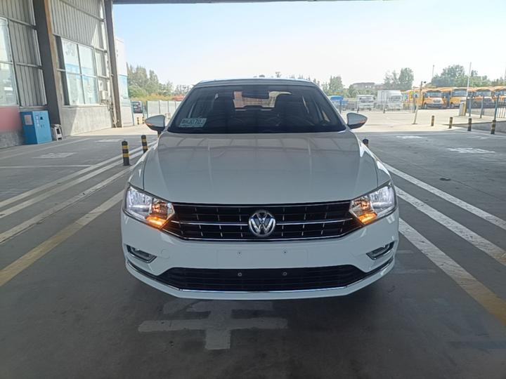 Bora 2018 1.5L MT Comfort photo 2