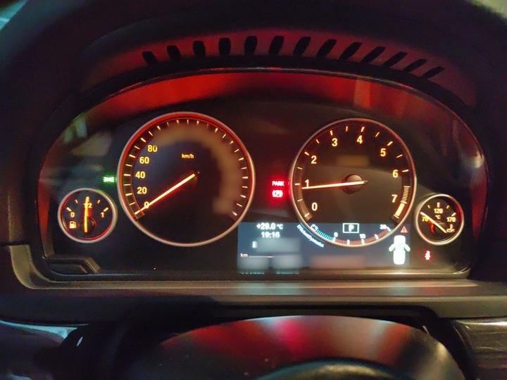 5 Series 2014 525Li Luxury Design Package photo 4