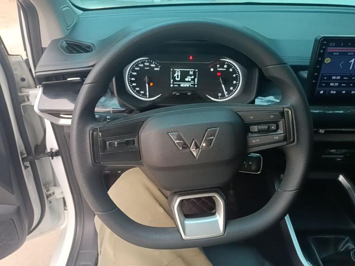 Wuling 2022 1.5L MT Elite photo 6