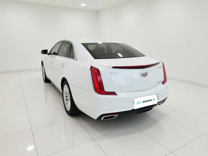 XTS 2018 28T Tech photo 4