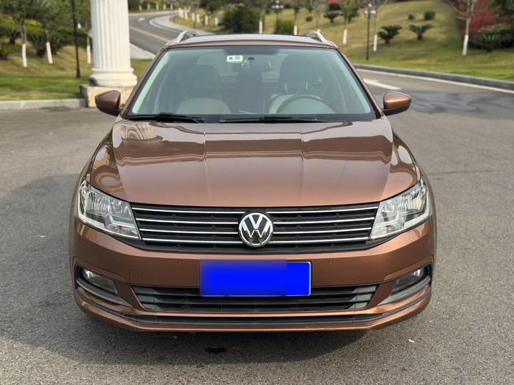 2015 230TSI DSG Comfort photo 2