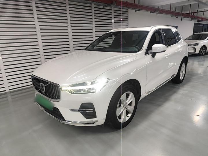 XC60 2022 B5 AWD Luxury