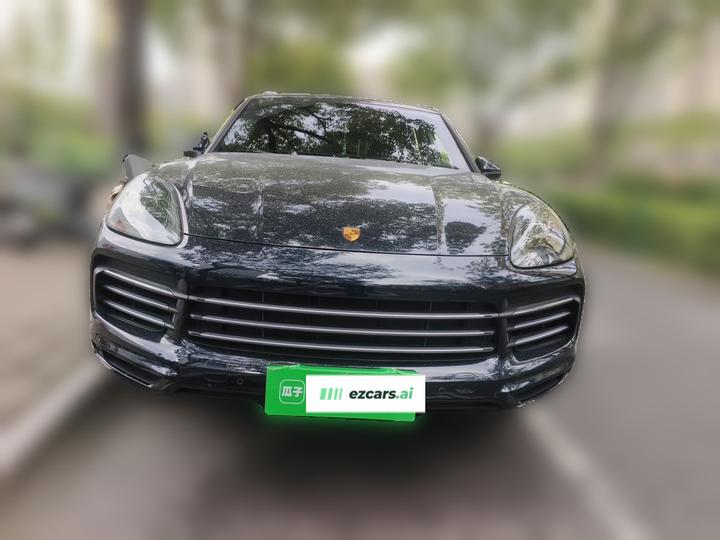 2019 Cayenne 3.0T photo 2