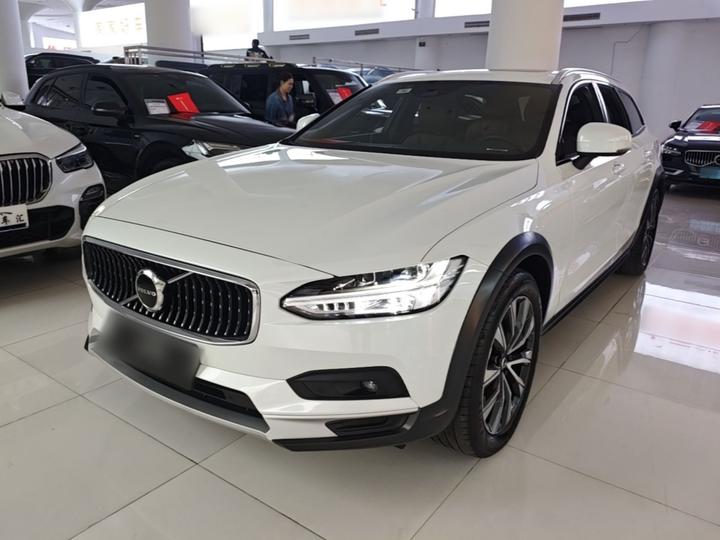 V90 2021 Cross Country B5 AWD