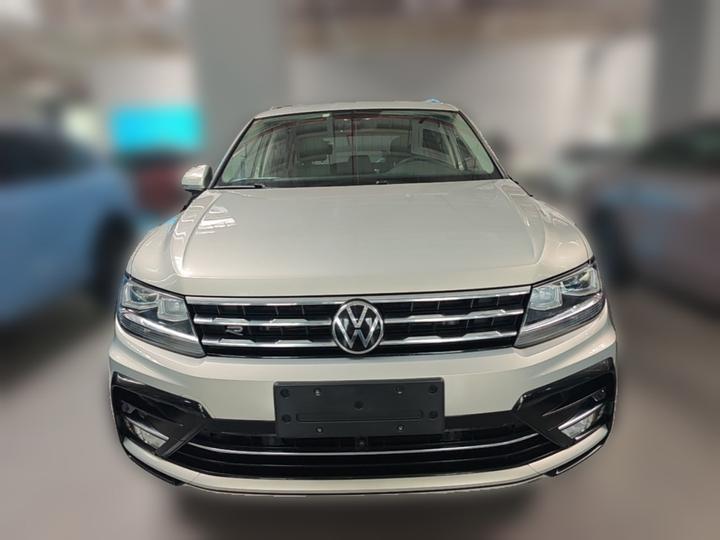 Tiguan L 2021 330TSI AT RWD R-Line photo 2