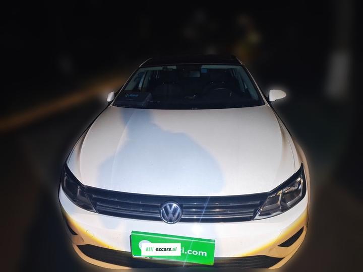 Lamando 2018 230TSI DSG photo 2