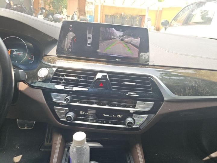 5 Series 2019 525Li M Sport Package photo 8