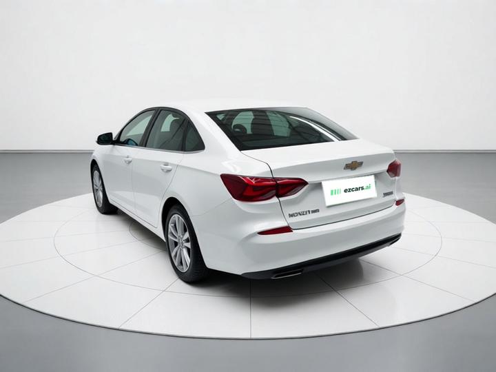 Cruze 2022 320 AT photo 4