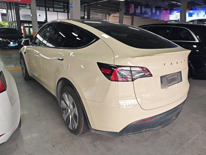Model Y 2022 Facelift Long Range AWD photo 4