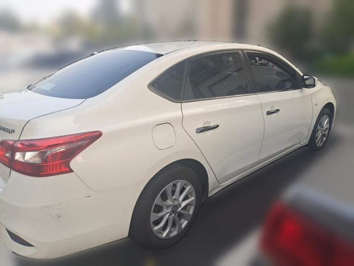 Sylphy 2021 Classic 1.6XL CVT Luxury photo 4
