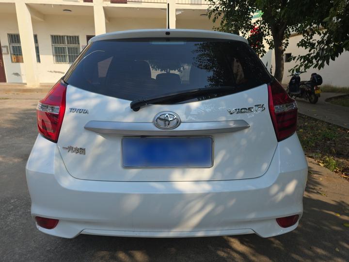 Vios 2017 1.5L CVT photo 5