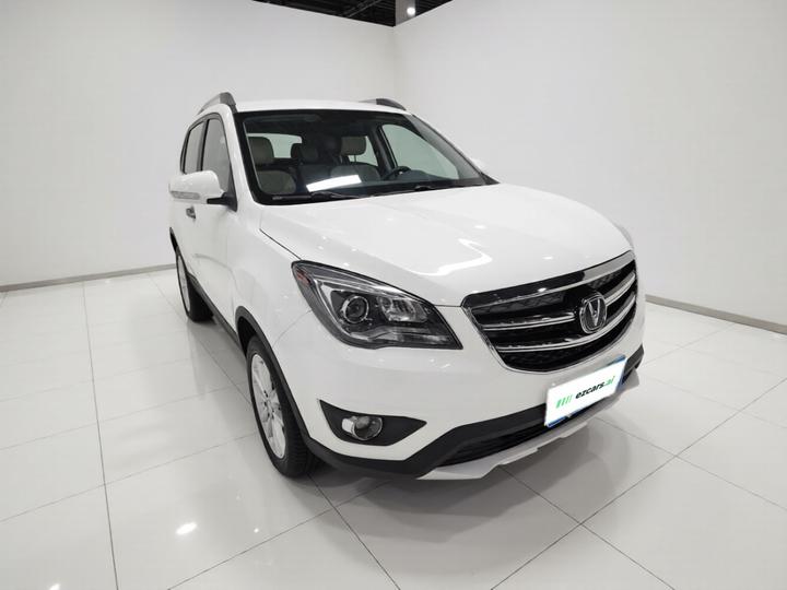 CS35 2017 1.6L AT Luxury photo 3