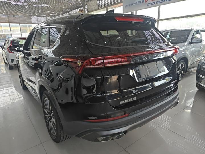 X70 PLUS 2023 1.5T DCTPLUS 7-Seater photo 4