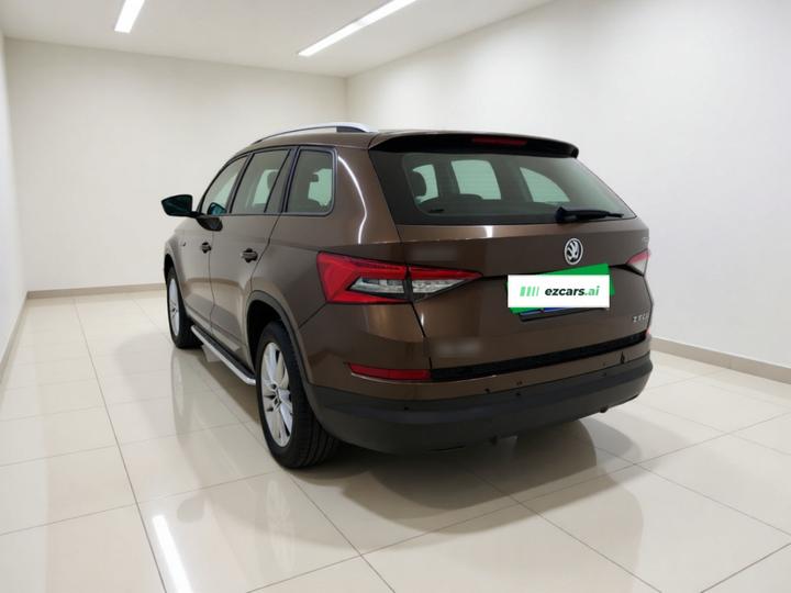 Kodiaq 2017 TSI330 5-Seater RWD Comfort photo 4