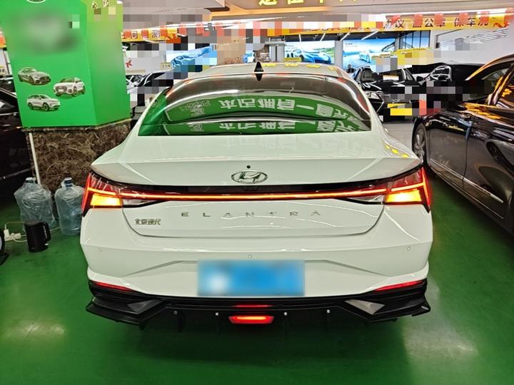 Elantra 2021 1.5L CVT LUX Premium photo 5