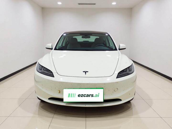 Model 3 2025 RWD photo 2