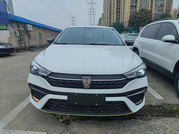 i5 2021 1.5L CVT Platinum photo 2