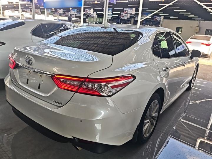 Camry 2021 2.0G Luxury photo 6