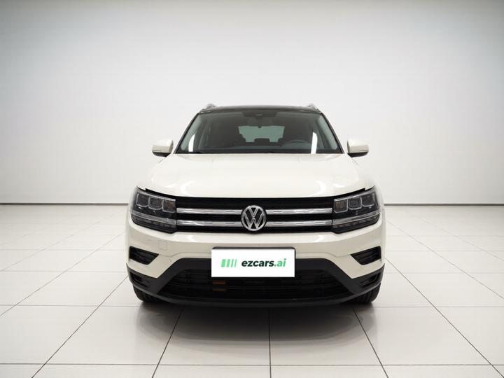 Tharu 2019 280TSI RWD Comfort China VI photo 2