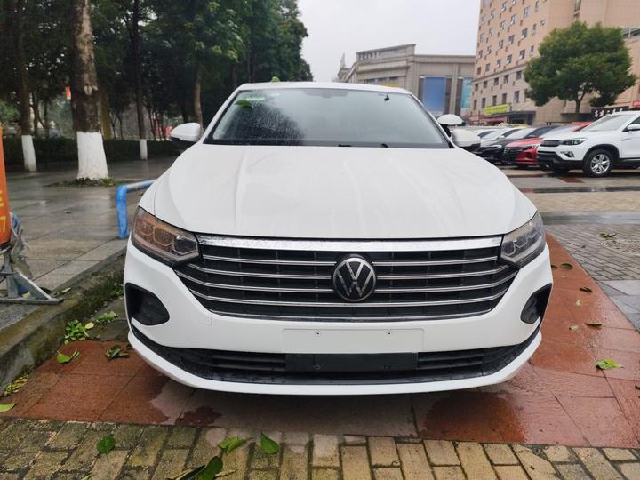 Lavida 2023 1.5L AT photo 2