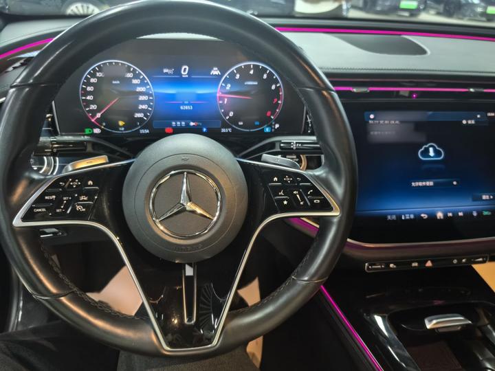 E-Class 2024 E 260 L 4MATIC photo 8