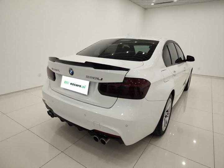 3 Series 2018 320Li Leading M Sport Package photo 4