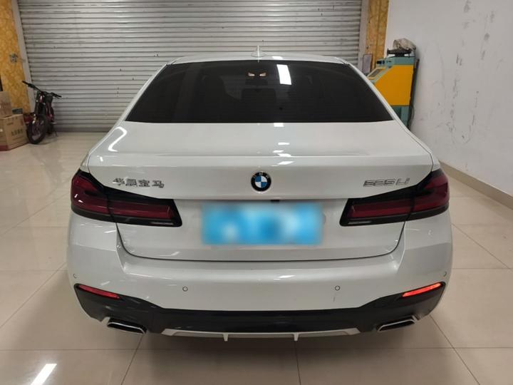 5 Series 2022 Facelift 525Li M Sport Package photo 3