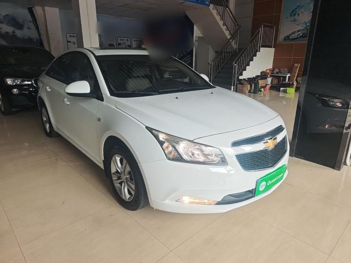 2015 1.5L Classic SE AT photo 3