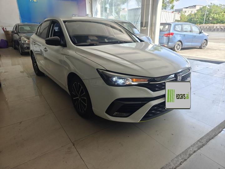 i5 2021 1.5L CVT Platinum photo 3