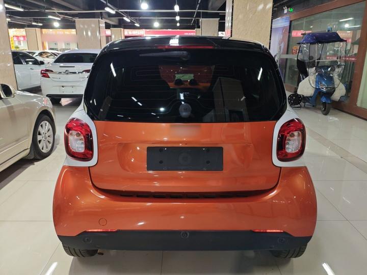 fortwo 2015 1.0L 52 Coupe photo 4