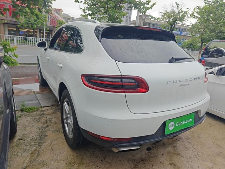 2014 Macan 2.0T photo 4