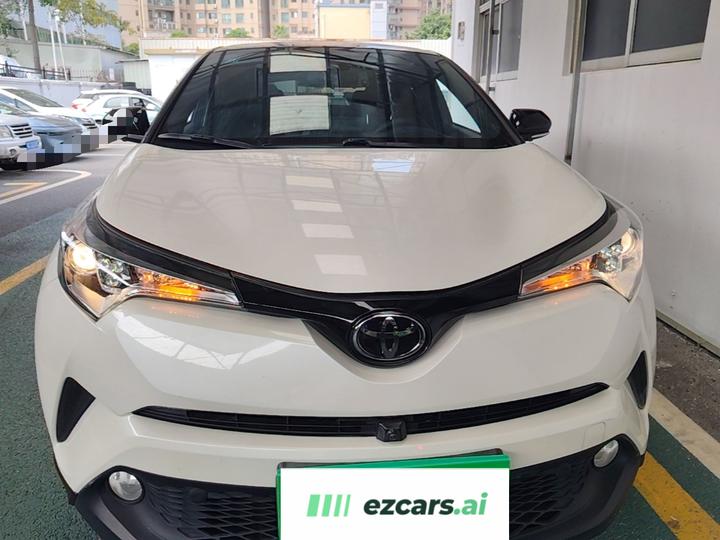 C-HR 2020 2.0L Leading photo 2
