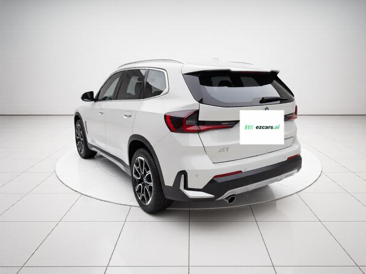 X1 2023 sDrive25Li X Design Package photo 4