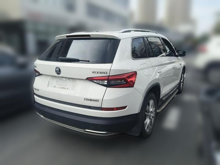 Kodiaq 2017 TSI330 7-Seater RWD Luxury photo 6
