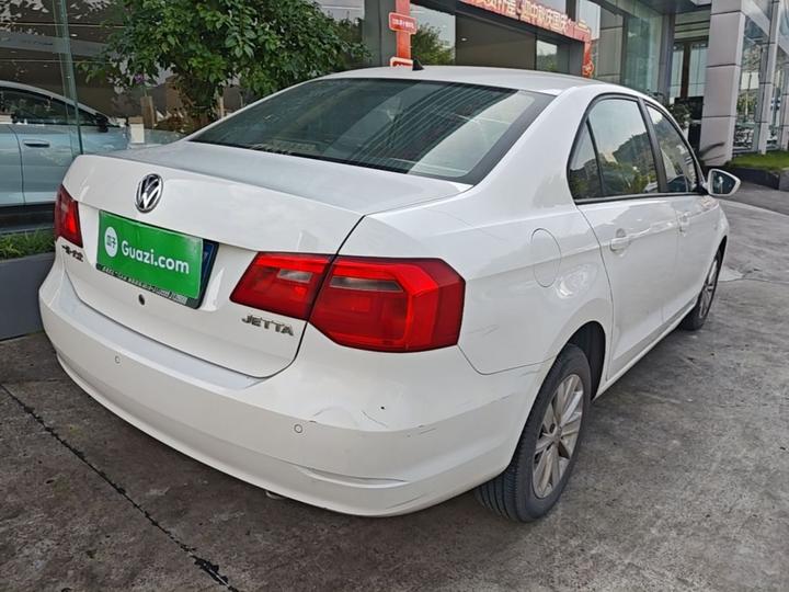 2015 1.6L MT Comfort photo 6