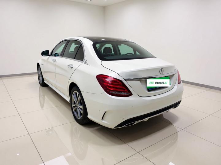 C-Class 2018 C 200 L Sport photo 4
