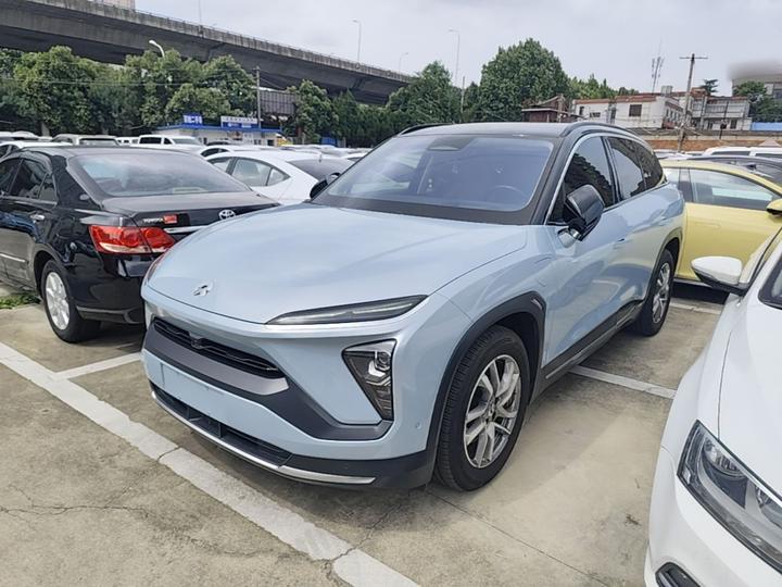 ES6 2020 600KM Sport