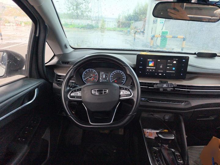 Vision X3 2021 PRO 1.5L CVT Premium photo 7