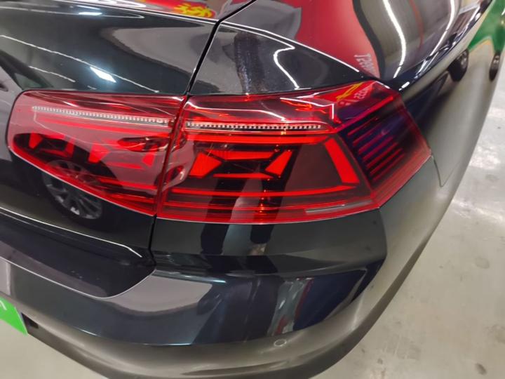 Magotan 2023 200 Anniversary Edition 280TSI DSG Leading photo 7