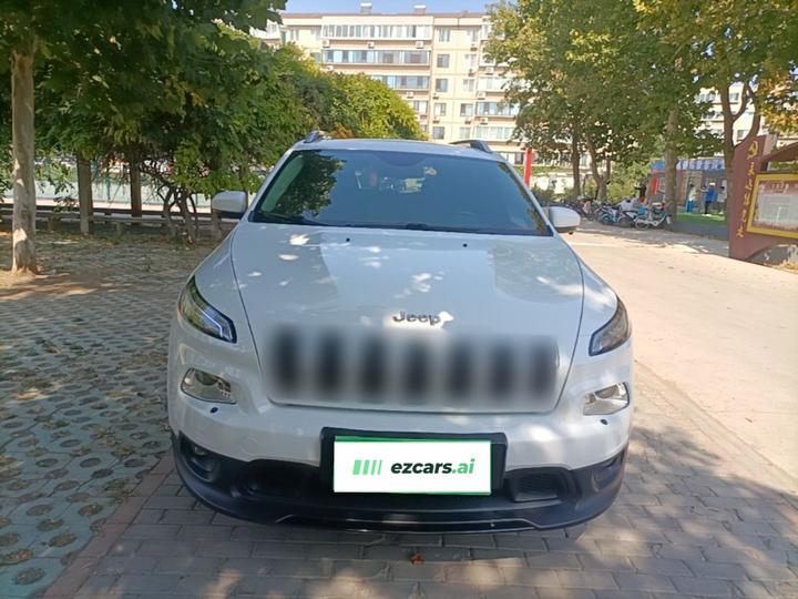 Cherokee Imported 2014 2.4L Luxury photo 2
