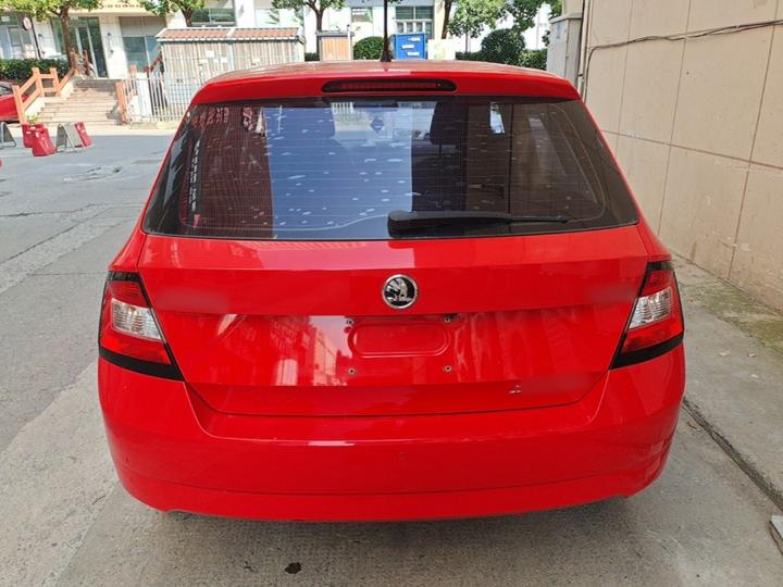 Fabia 2017 1.4L AT photo 3