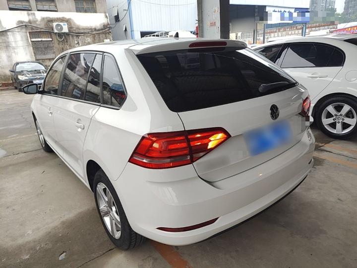 Santana 2015 1.6L AT photo 4