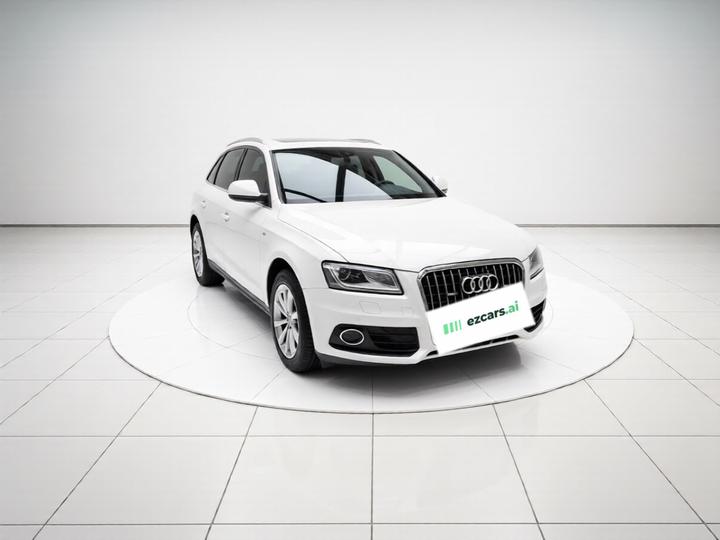 Q5 2015 40 TFSI Tech photo 3